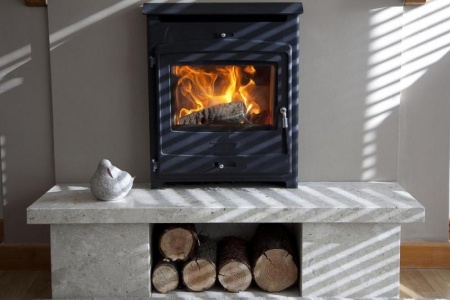 Pourquoi choisir un po&ecirc;le &agrave; bois &agrave; Chambourcy pour votre maison ?